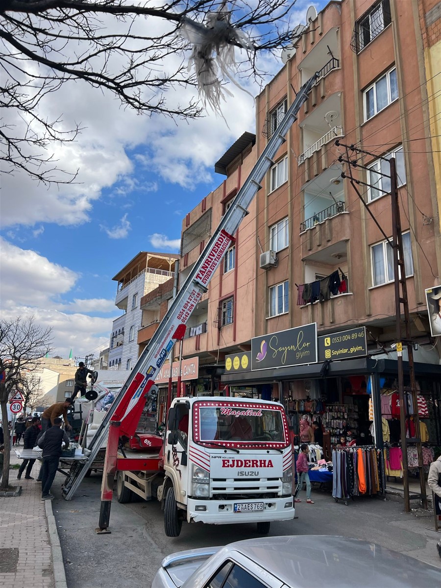 Asansörlü ev taşıma